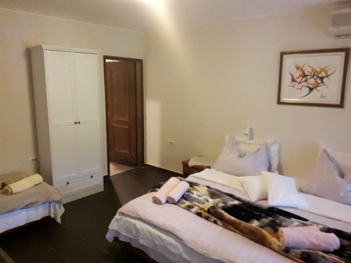 Mošćenička Draga Apartments And Rooms Deskovic מראה חיצוני תמונה